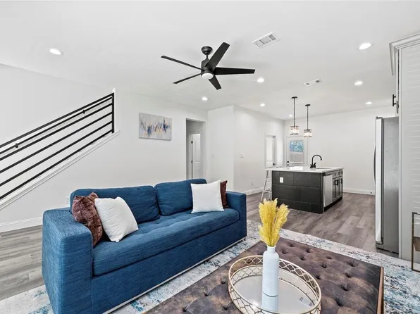 8636 Scott St #A, Houston, TX 77051