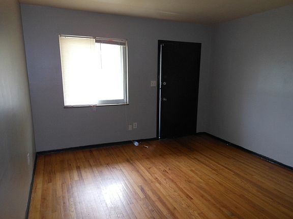 3rd image of 7405 Michigan Ave APT 10