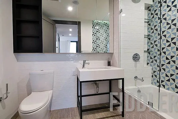 Rented by The KCI Group | media 4