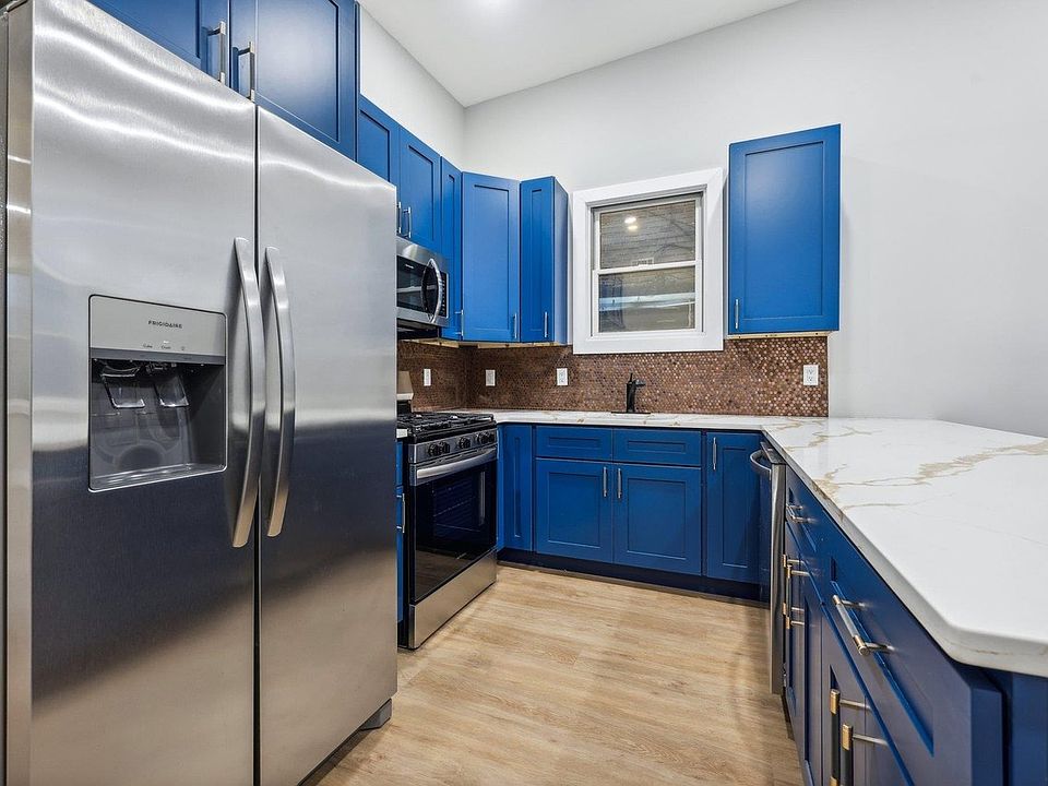 1st image of 806 13th St Floor 2