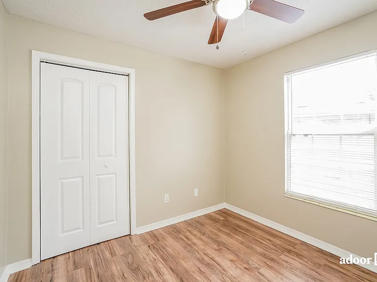 1671 Aletha Mnr — Photo 10
