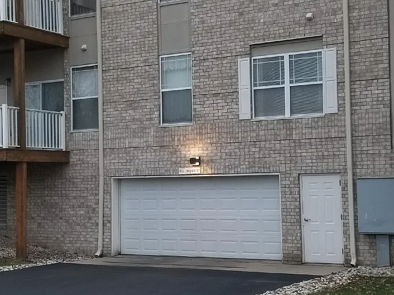 N113W16241 Sylvan Cir #204 — Photo 15