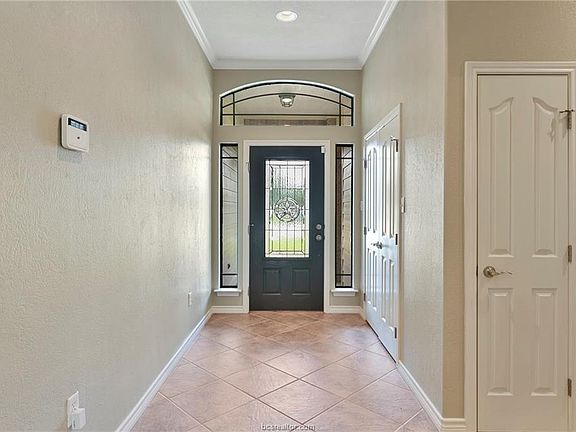 2nd image of 3911 Faimes Ct