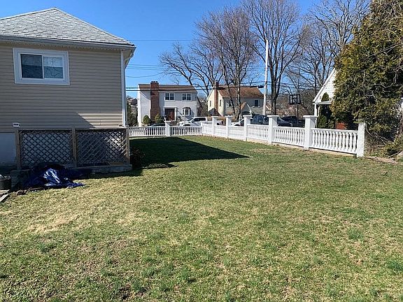 4th image of 203 Chase Ave