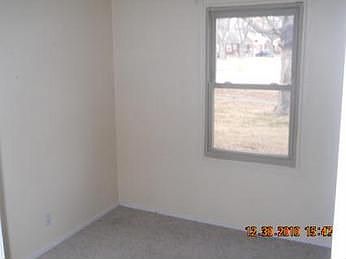 2nd image of 2900 Marigold Ave