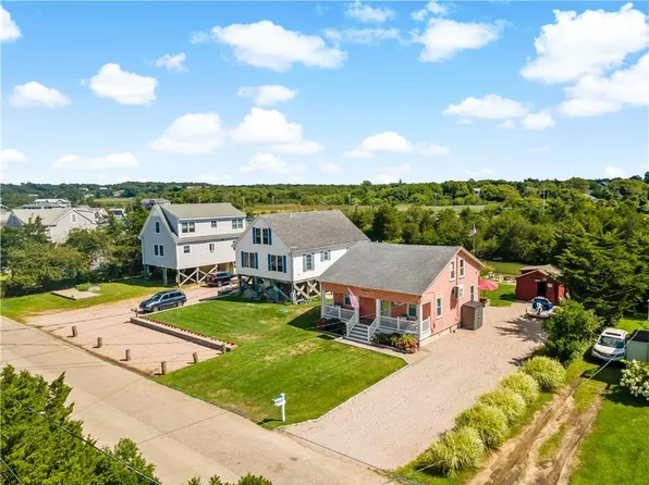 15 Breach Dr, Westerly, RI 02891