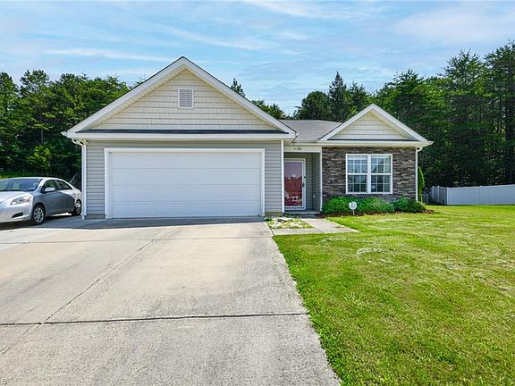2nd image of 6605 Stickley Ct
