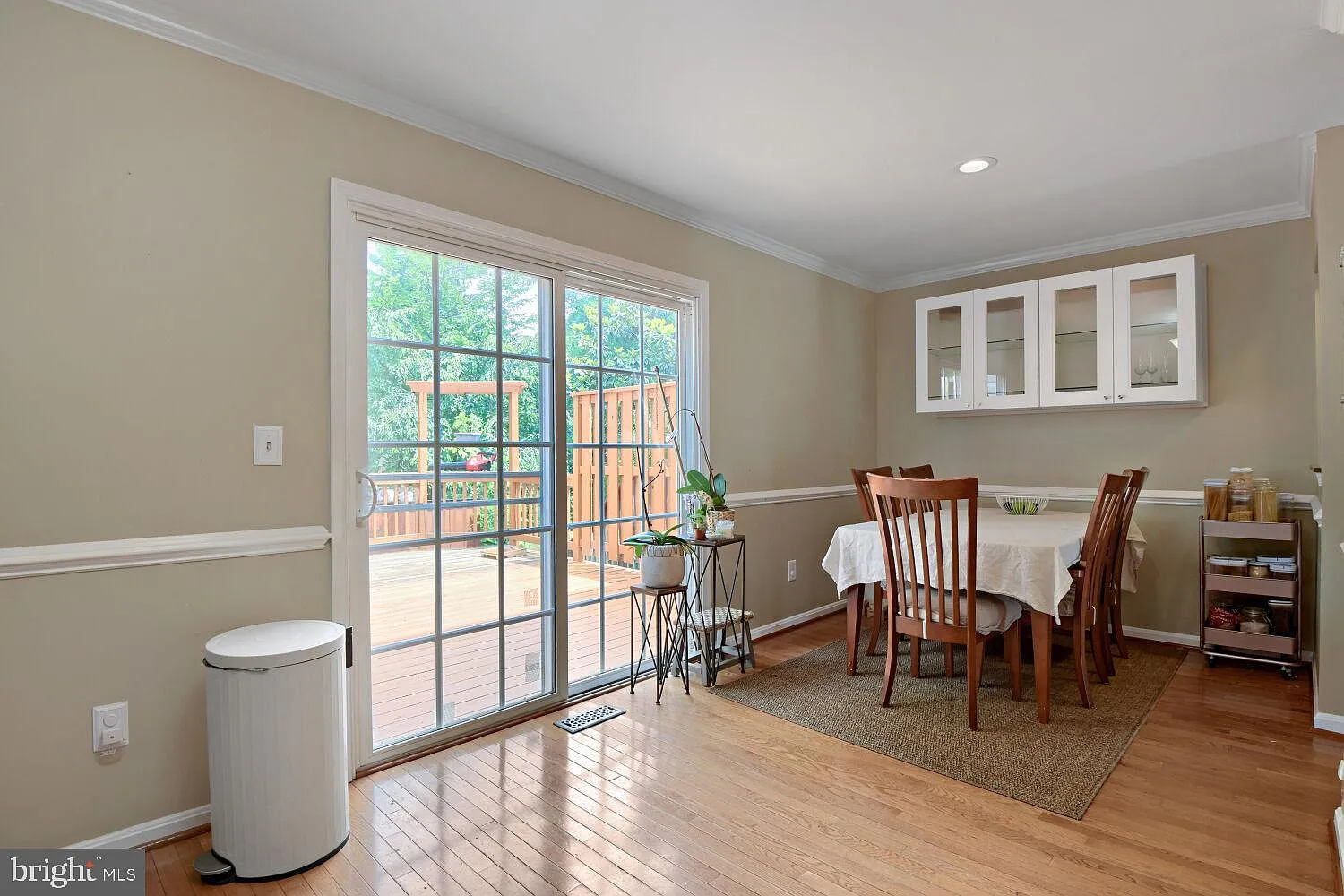 4 bed, 3.5 bath, 1480 sqft, $2,850 — Photo 4
