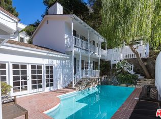 9828 Easton Dr, Beverly Hills, CA 90210