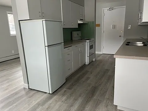 Verdwell Apartments — Photo 4