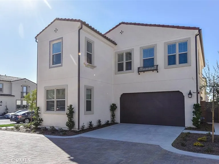 117 Halo — Photo 2
