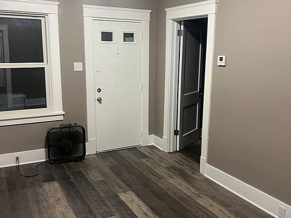 5th image of 331 Fulton St