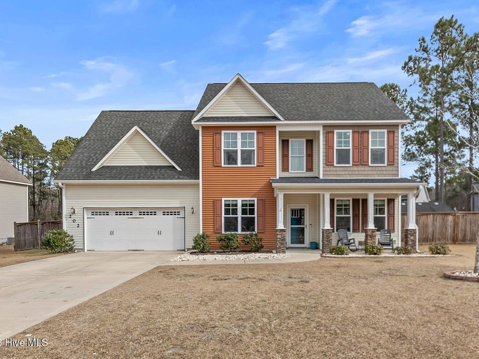 1st image of 202 Seneca Court