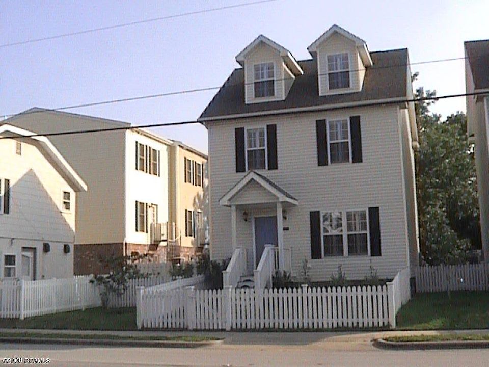 2nd image of 614 Cedar Street #(2)