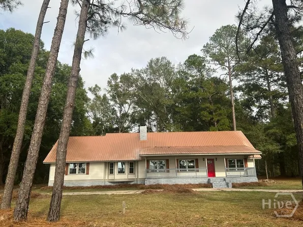 1435 Lake Drive E, Screven, GA 31560