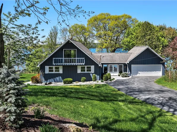 1807 Locust Ln, Skaneateles, NY 13152