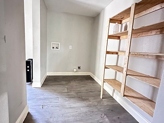 3rd image of 1636 Gulfway Dr