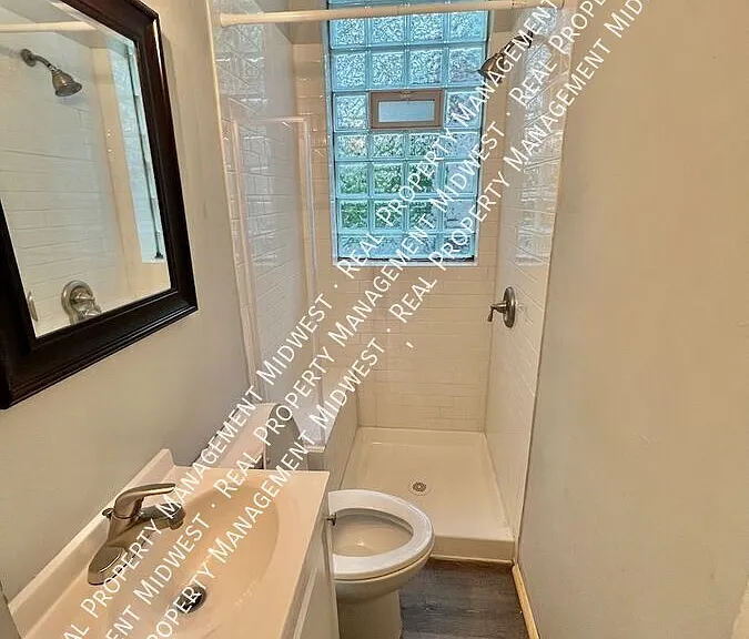 518 Garrard St #3-518UNIT3 — Photo 5