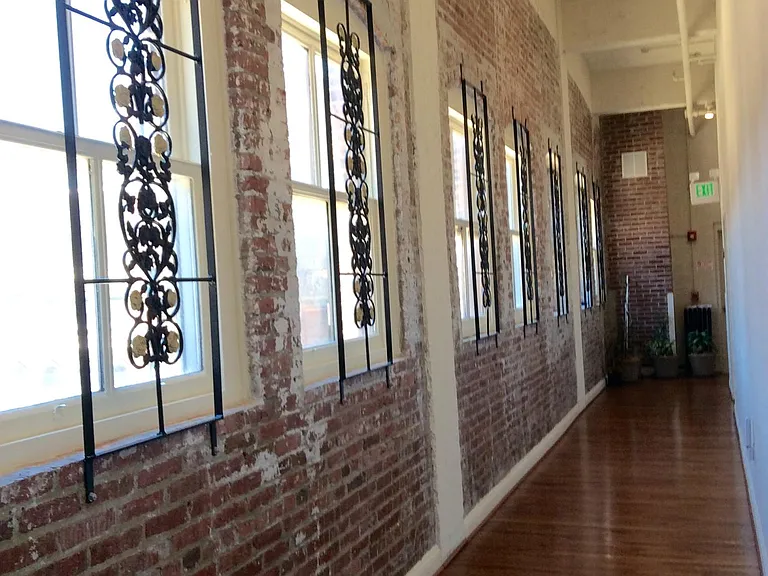 311 W Baltimore St #11 — Photo 20