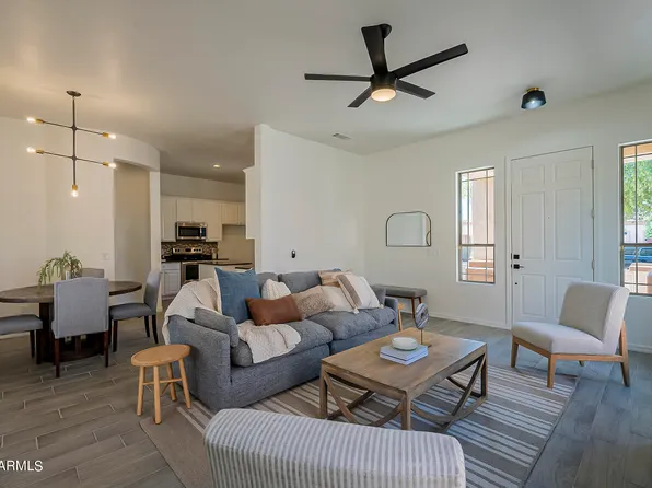 25272 W PARKSIDE Lane N, Buckeye, AZ 85326