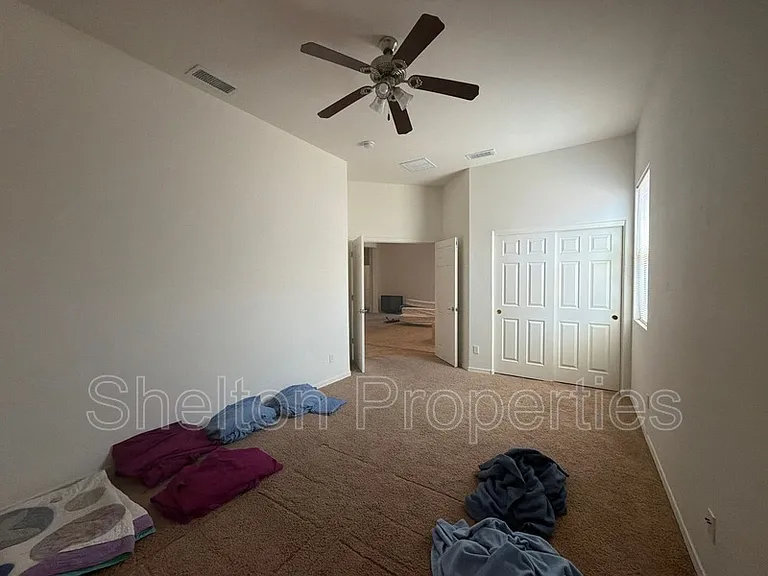 25207 W Centre Ave — Photo 11