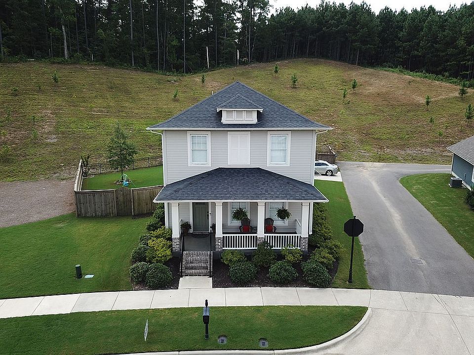 1st image of 3268 Sawyer Dr