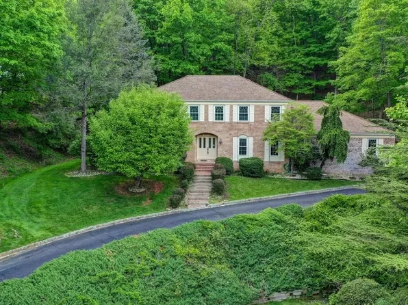 1 Springdale Ln, Warren Twp., NJ 07059
