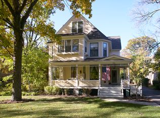 740 Greenwood Ave, Glencoe, IL 60022