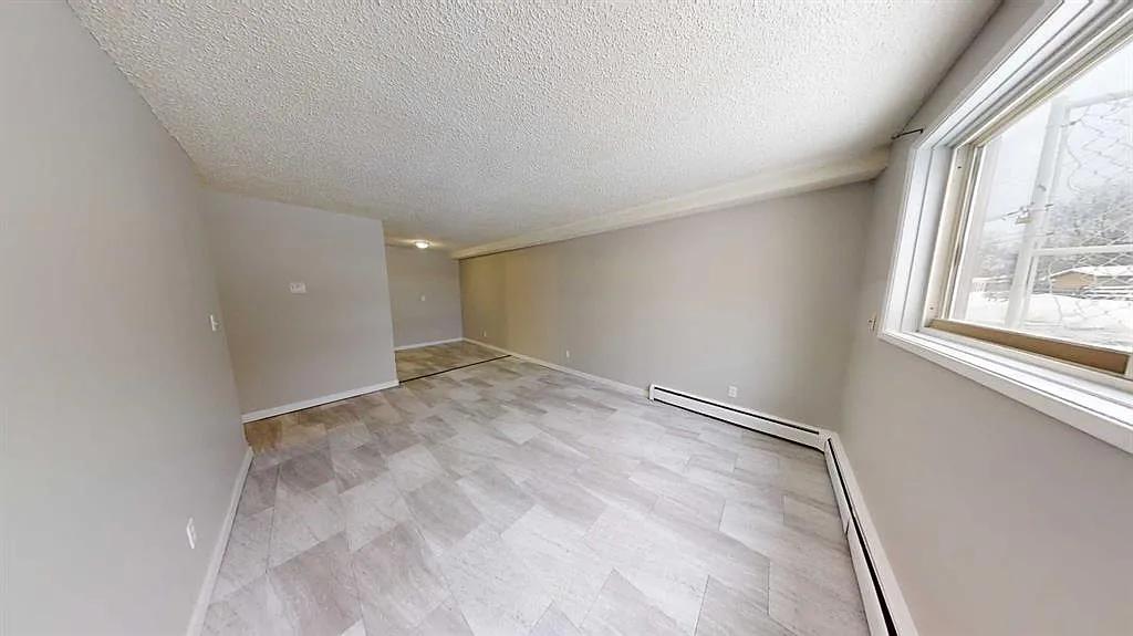 1 bed, 1.0 bath, 605 sqft, $1,200 — Photo 4