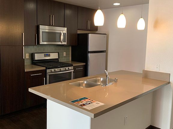 2nd image of 1233 N La Brea Ave #404