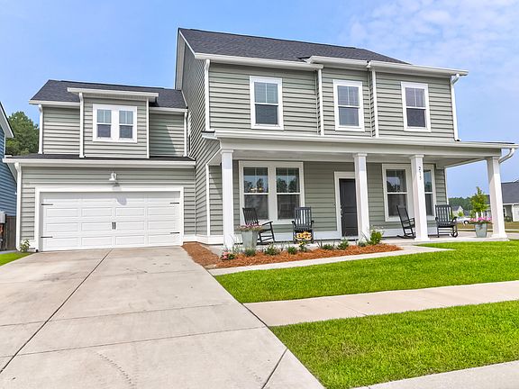 2nd image of 215 Country Gate Ln