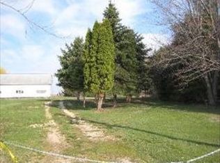 5409 Pagles Rd, Harvard, IL 60033