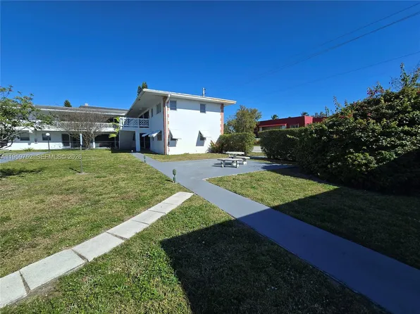 1711 NW 46th Ave #125, Fort Lauderdale, FL 33313