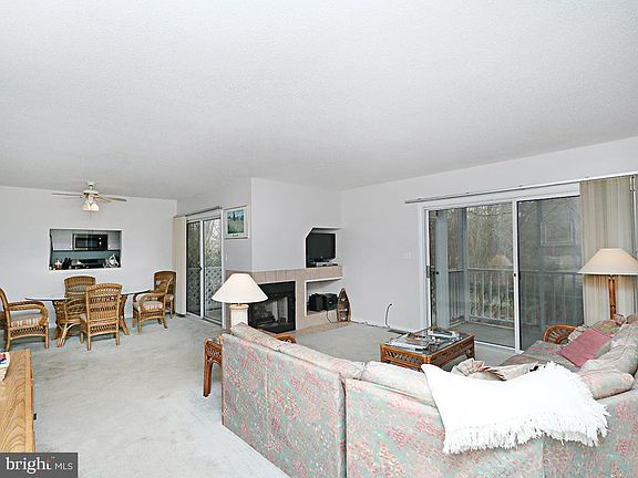 4th image of 33587 Greenway Ct #21010
