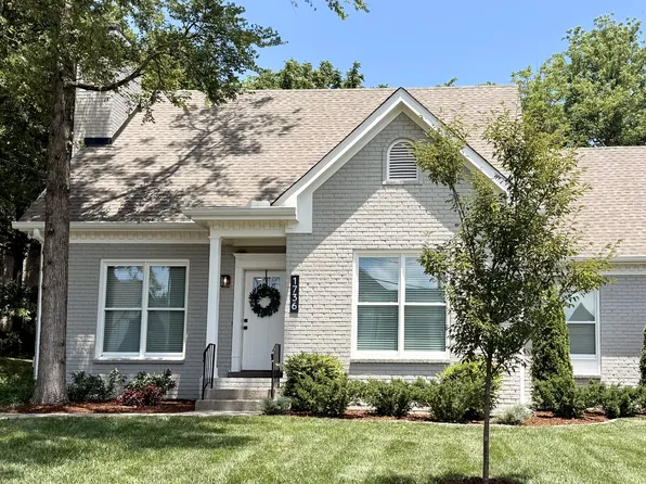 1736 Hillmont Dr, Nashville, TN 37215