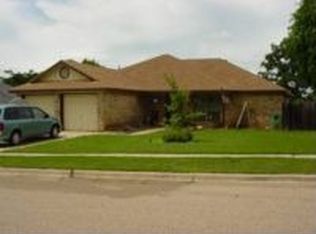909 Saratoga Ln, Copperas Cove, TX 76522