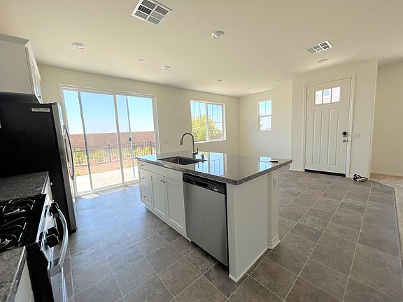 5th image of 16502 Casa Grande Ave #420