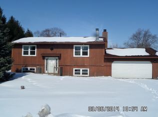 44W606 Cochise Dr, Maple Park, IL 60151