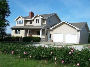 55367 Glover Rd, Glenwood, IA 51534