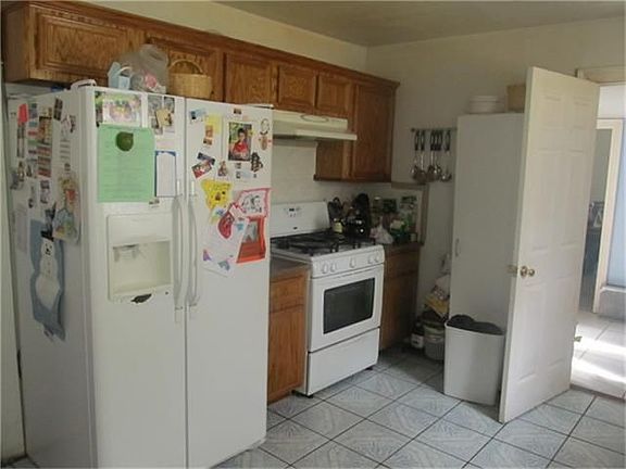 5th image of 713 Dunkley Dr