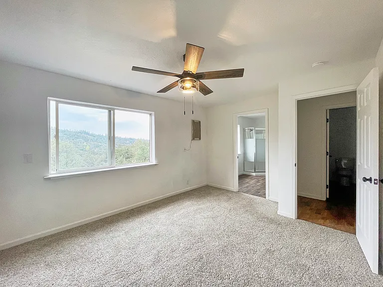 20809 Caylor Dr — Photo 10