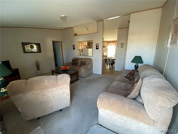 3rd image of 676 N Cherry Blossom Lane