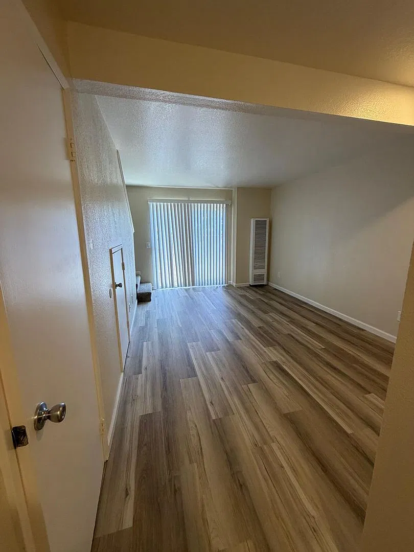 Westbrook Townhomes — Photo 3