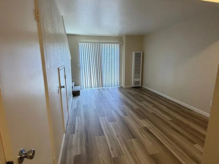 Westbrook Townhomes — Photo 3
