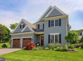 340 Spring Haven Dr, Lancaster, PA 17601