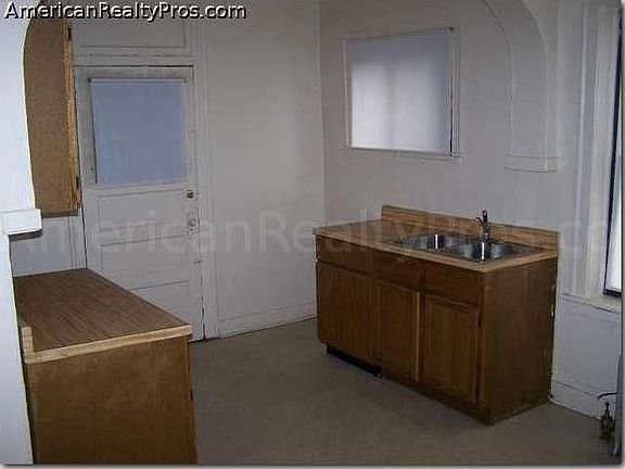 4th image of 6339 S Campbell Ave APT 1A