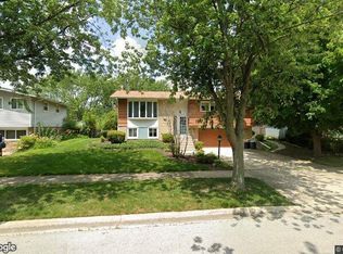 5710 Caletta Ter, Oak Forest, IL 60452