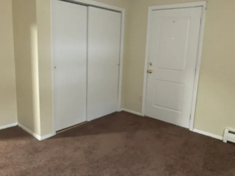 655 Mount Hope Ave #6 — Photo 5