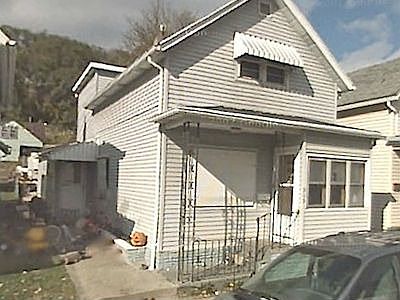 1st image of 909 Lincoln Ave