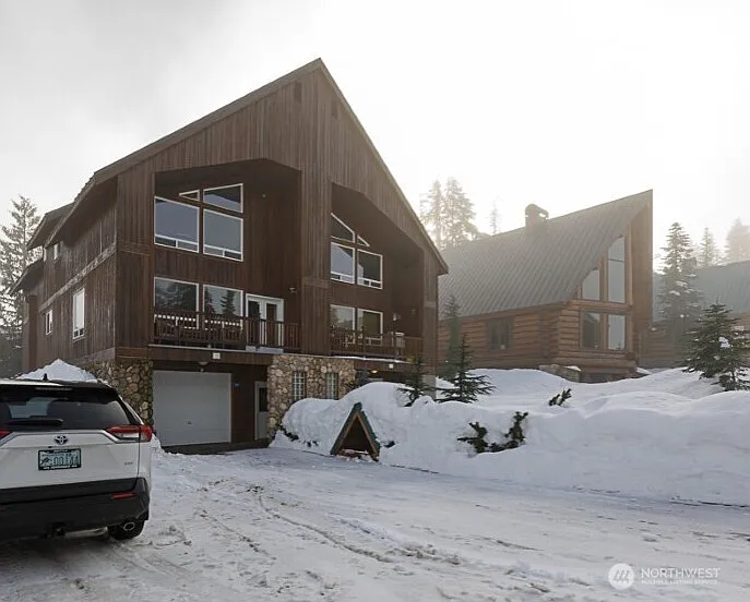 15 Guye Peak Lane photo 1